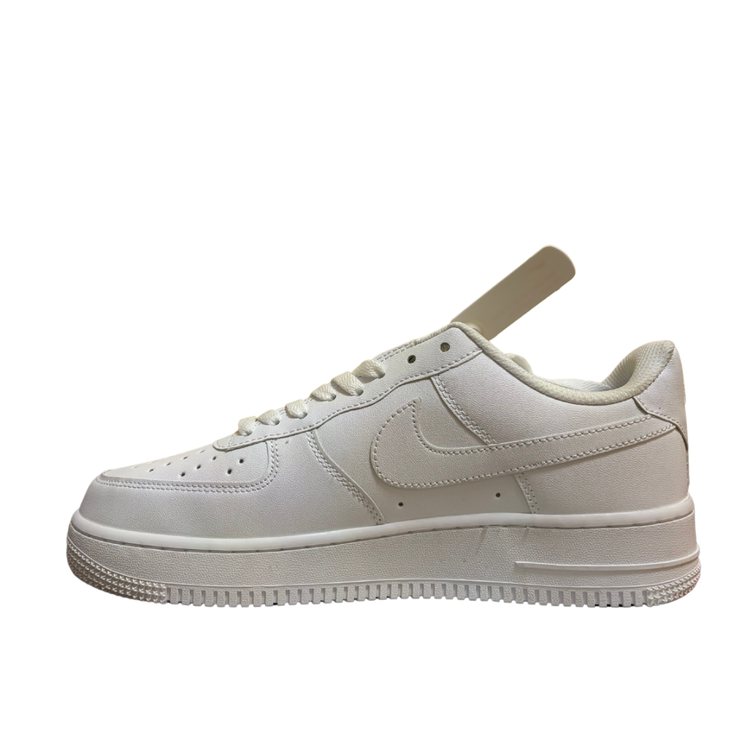 Nike Air Force 1 Low "Triple White"